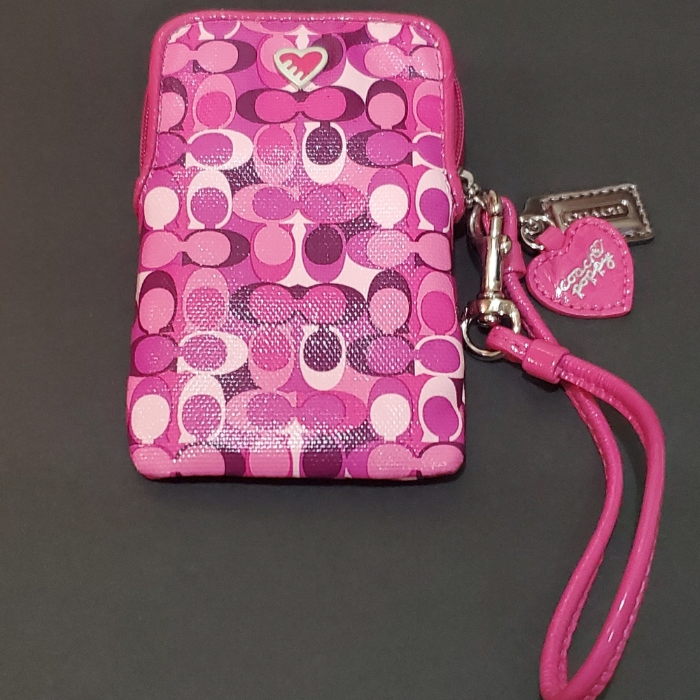 Poppy Coach Waterproof Wrislet